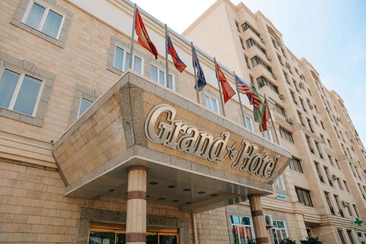 Grand Hotel Bișkek Exterior foto